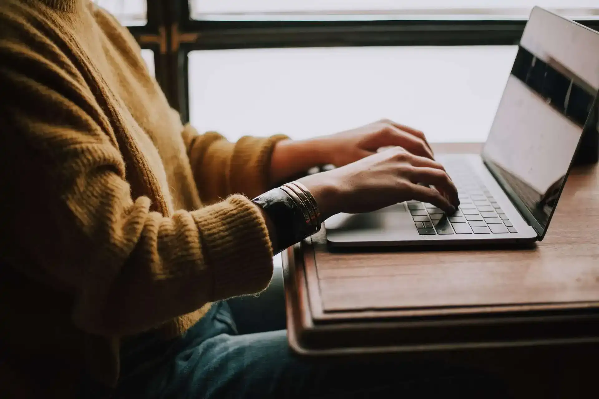 Copywriting: Como Escrever Conteúdo de Website de Aluguer Que Converte