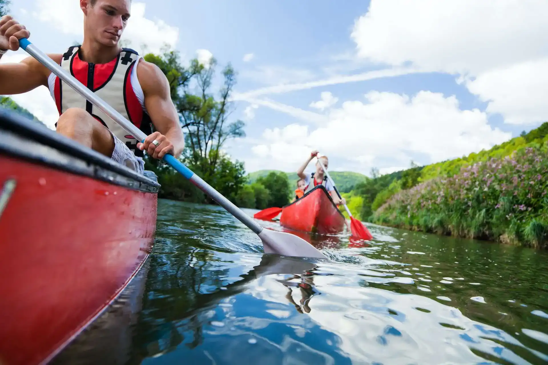 idea de negocio de alquiler de kayaks