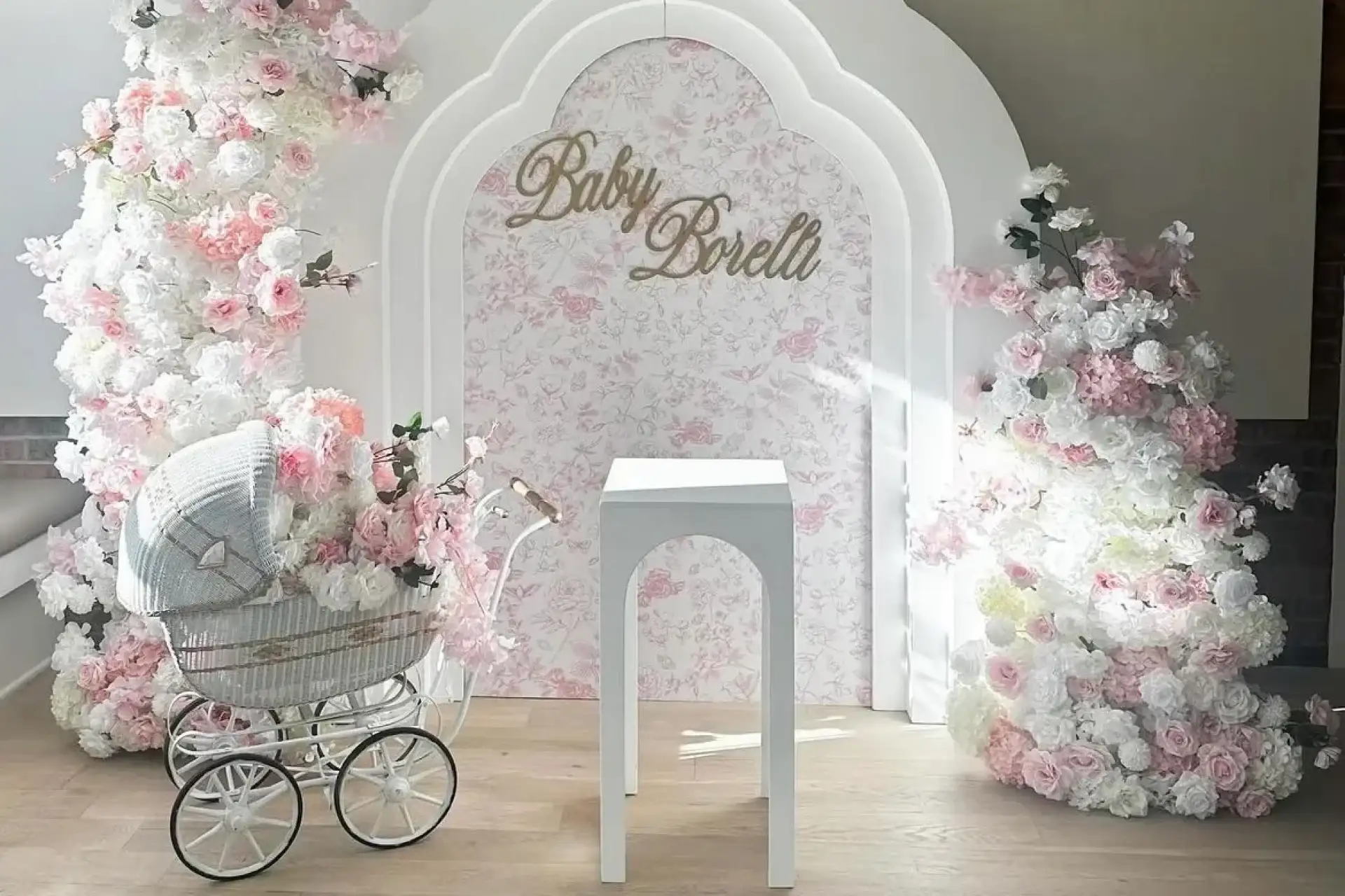 Como a Tie A Bow Rentals pode atualizar instantaneamente o seu sítio Web com o Booqable