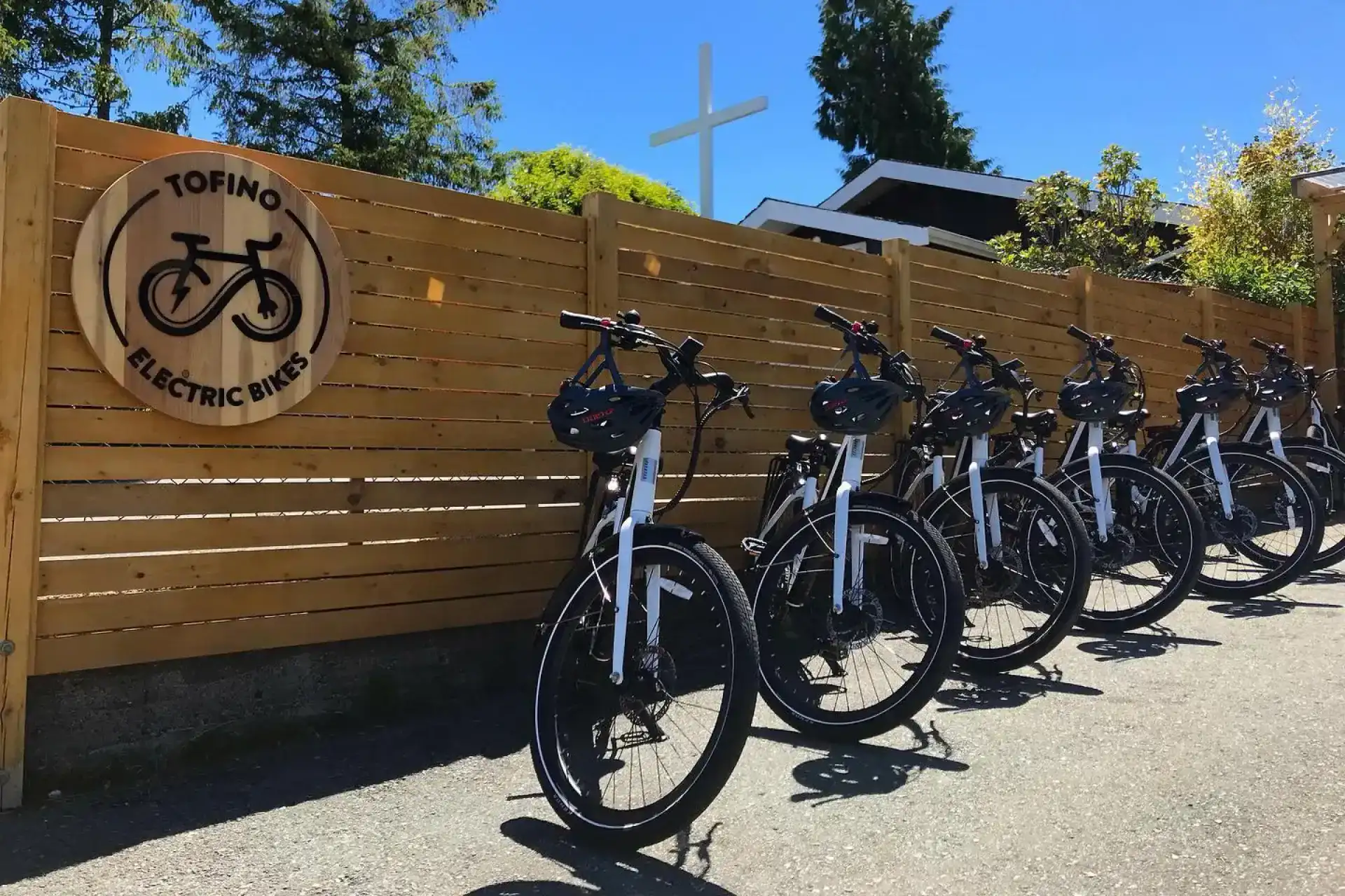 Las bicicletas eléctricas de Tofino devuelven a la gente a la naturaleza