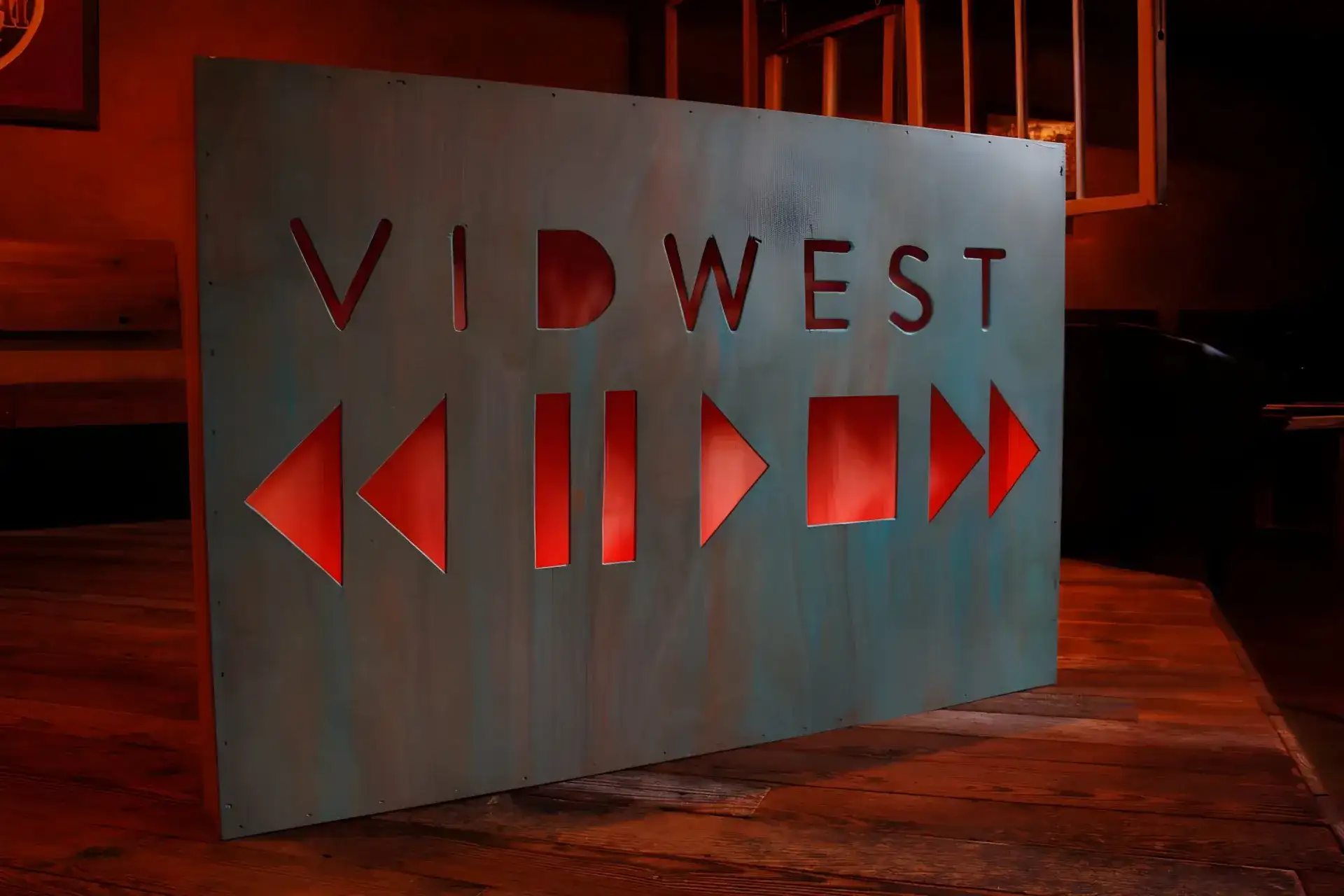 Wie die Non-Profit-Organisation Vidwest Studios logistische Probleme mit Booqable löste